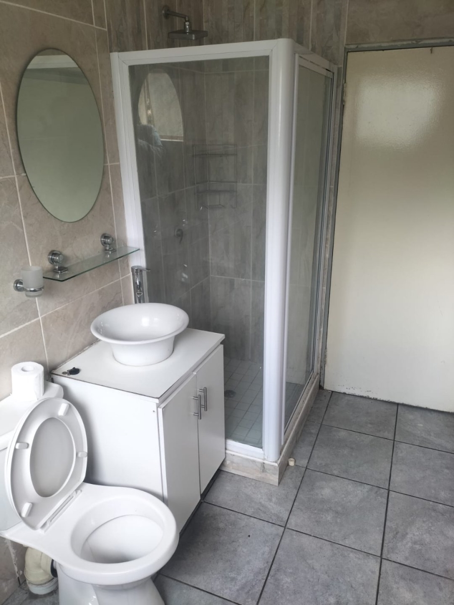 To Let 3 Bedroom Property for Rent in Florentia Gauteng