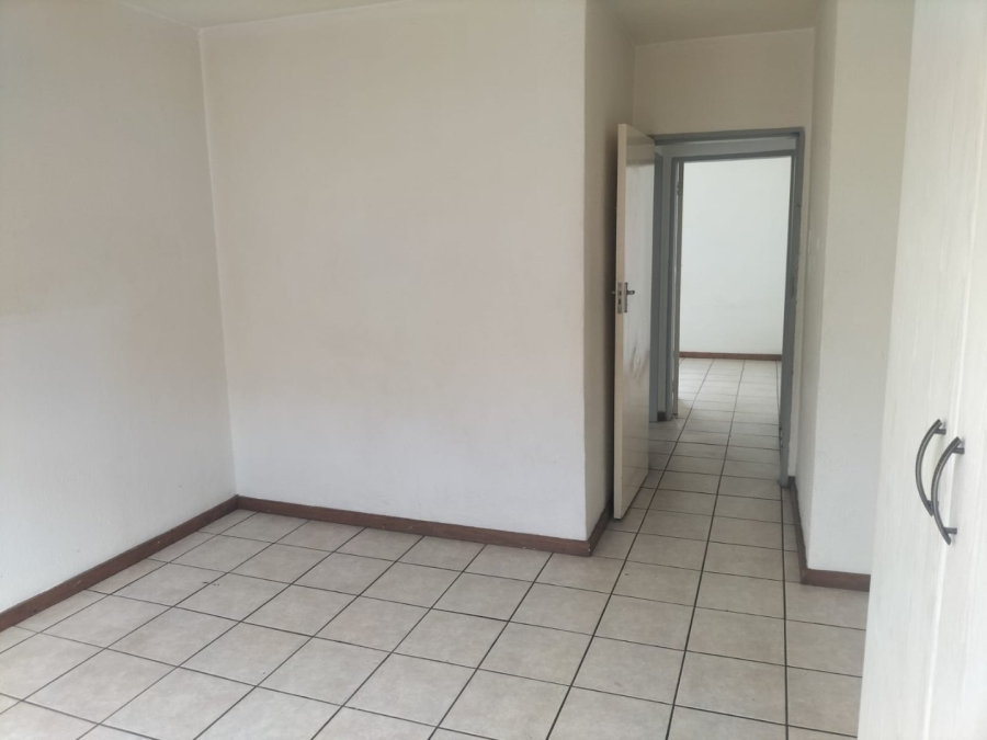 To Let 3 Bedroom Property for Rent in Florentia Gauteng