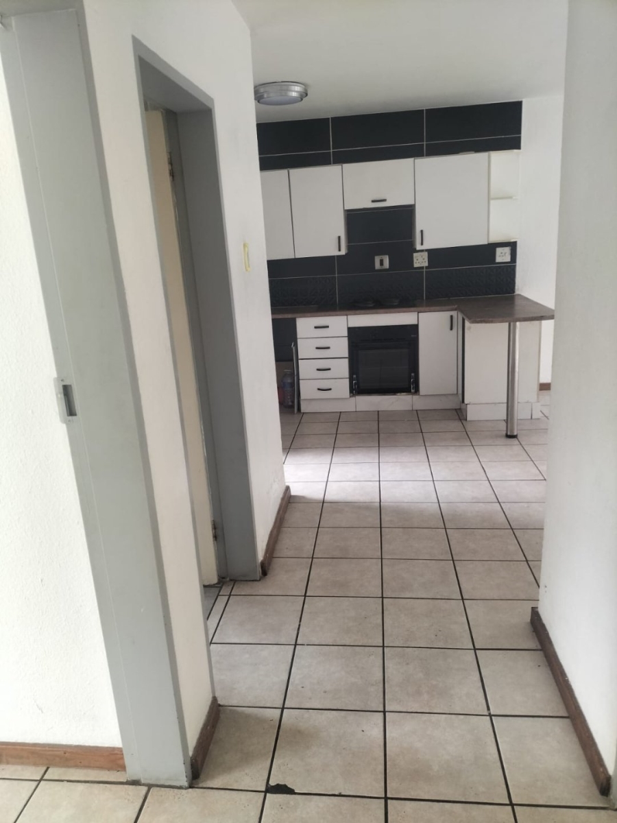 To Let 3 Bedroom Property for Rent in Florentia Gauteng