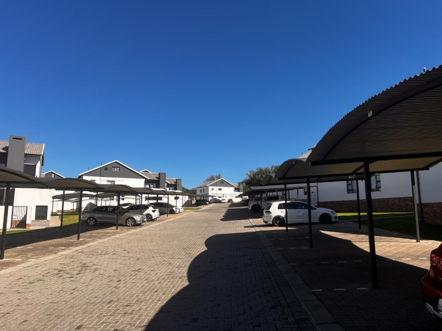 3 Bedroom Property for Sale in Glen Austin Gauteng