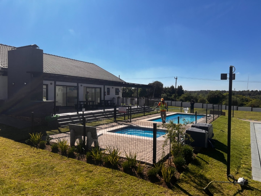 3 Bedroom Property for Sale in Glen Austin Gauteng