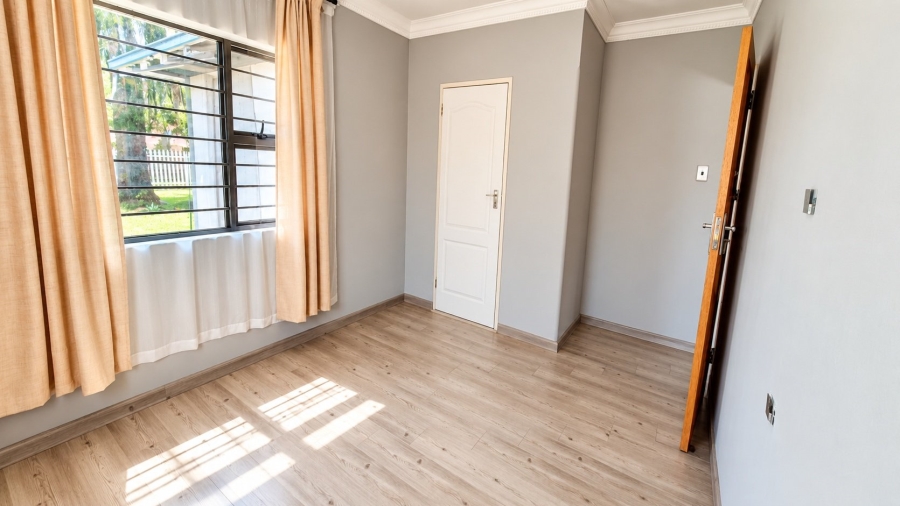 3 Bedroom Property for Sale in Comet Gauteng