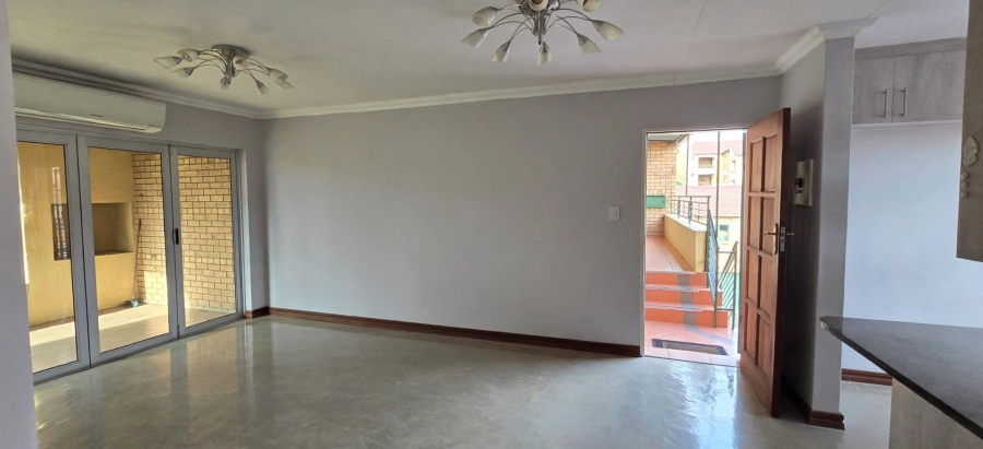 3 Bedroom Property for Sale in Die Hoewes Gauteng