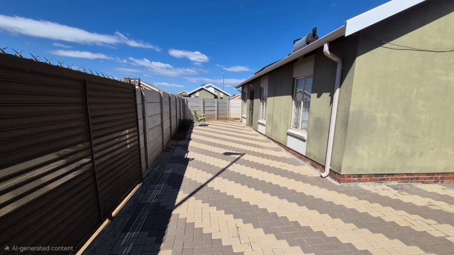 3 Bedroom Property for Sale in Sky City Gauteng