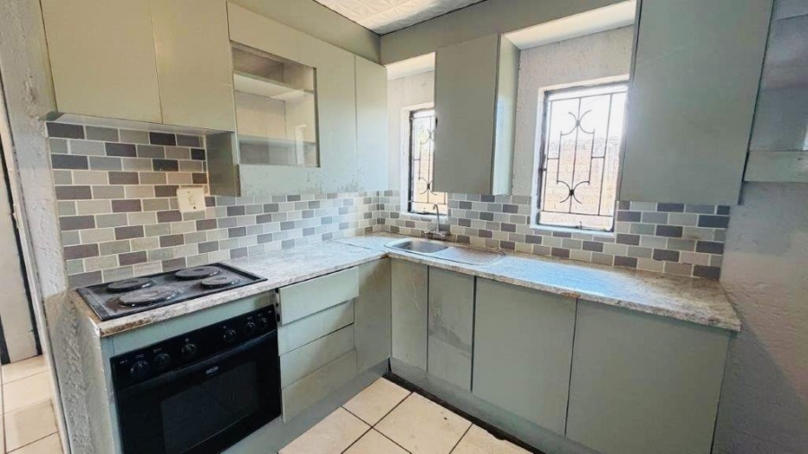 3 Bedroom Property for Sale in Soshanguve WW Gauteng