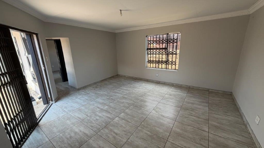3 Bedroom Property for Sale in Soshanguve WW Gauteng