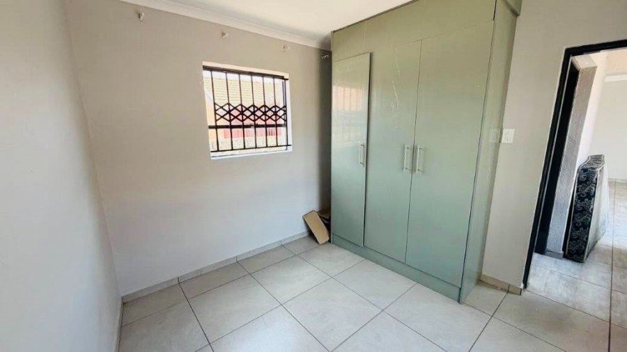 3 Bedroom Property for Sale in Soshanguve WW Gauteng