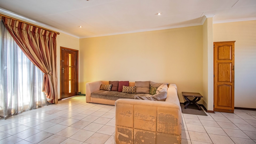 2 Bedroom Property for Sale in Mayberry Park Gauteng
