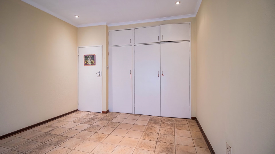 2 Bedroom Property for Sale in Mayberry Park Gauteng