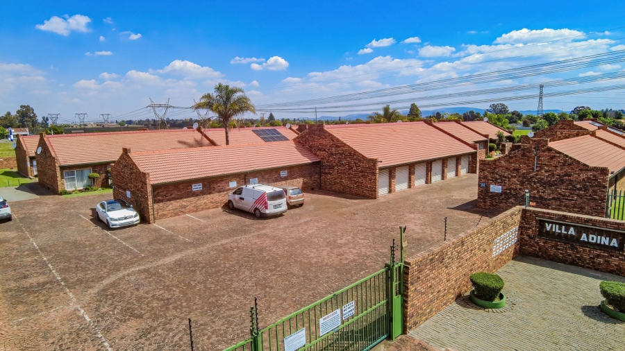 2 Bedroom Property for Sale in Mayberry Park Gauteng