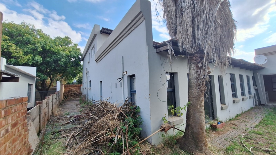5 Bedroom Property for Sale in Montana Park Gauteng