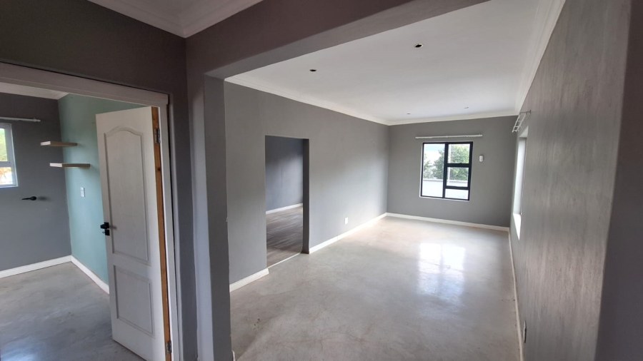 5 Bedroom Property for Sale in Montana Park Gauteng
