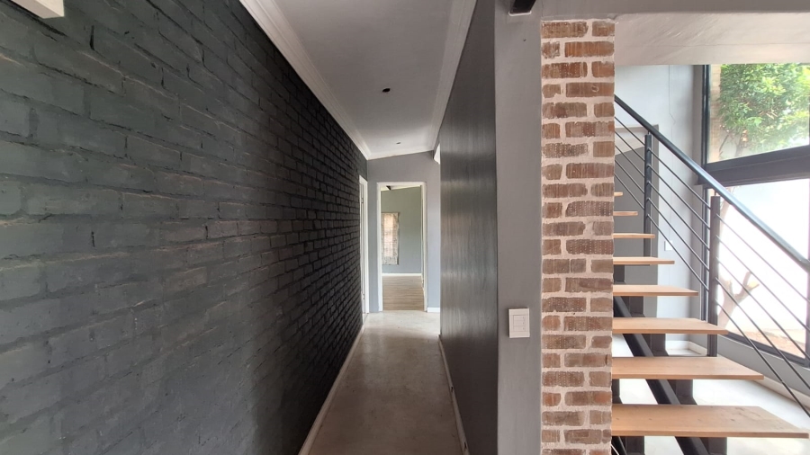 5 Bedroom Property for Sale in Montana Park Gauteng