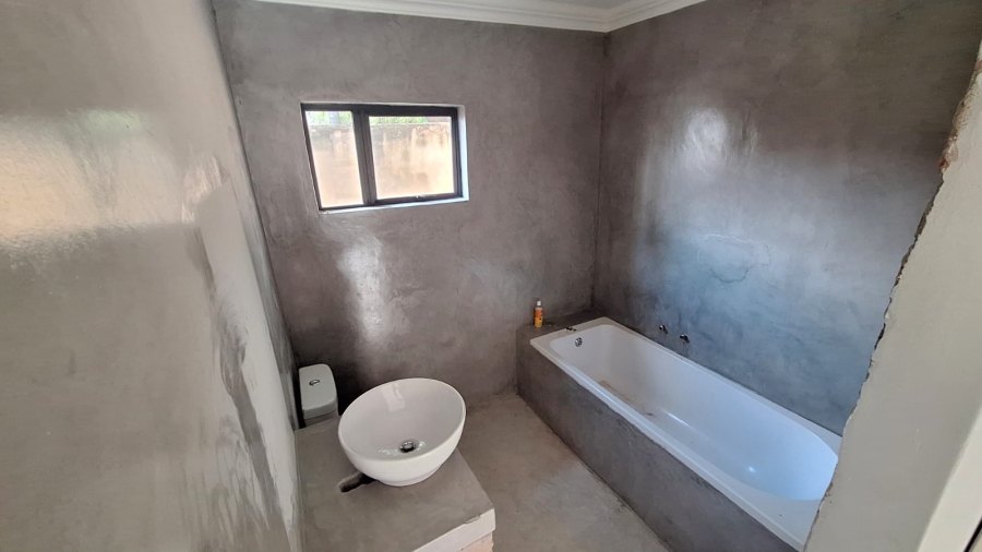 5 Bedroom Property for Sale in Montana Park Gauteng
