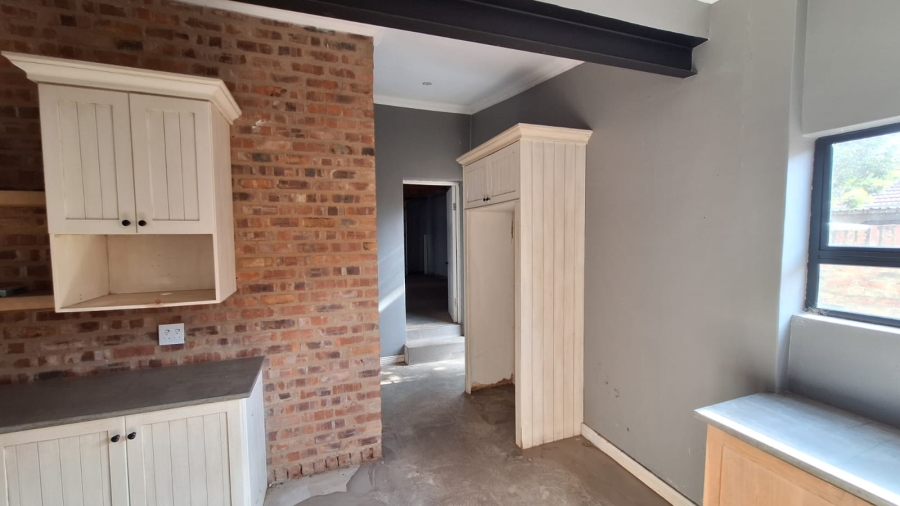 5 Bedroom Property for Sale in Montana Park Gauteng