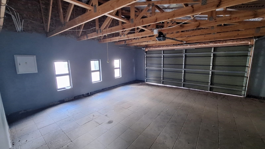 5 Bedroom Property for Sale in Montana Park Gauteng