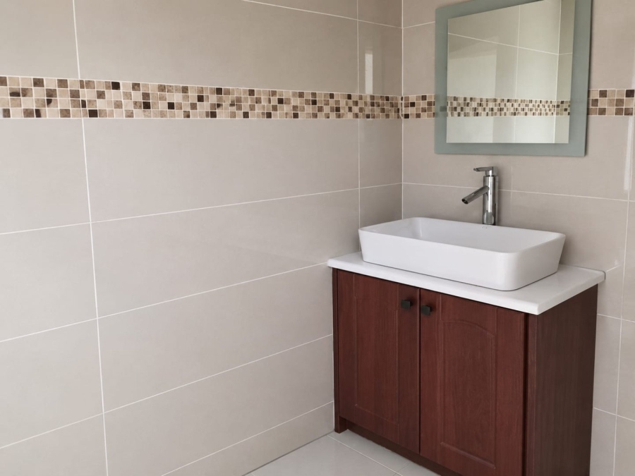 3 Bedroom Property for Sale in Oakdene Gauteng