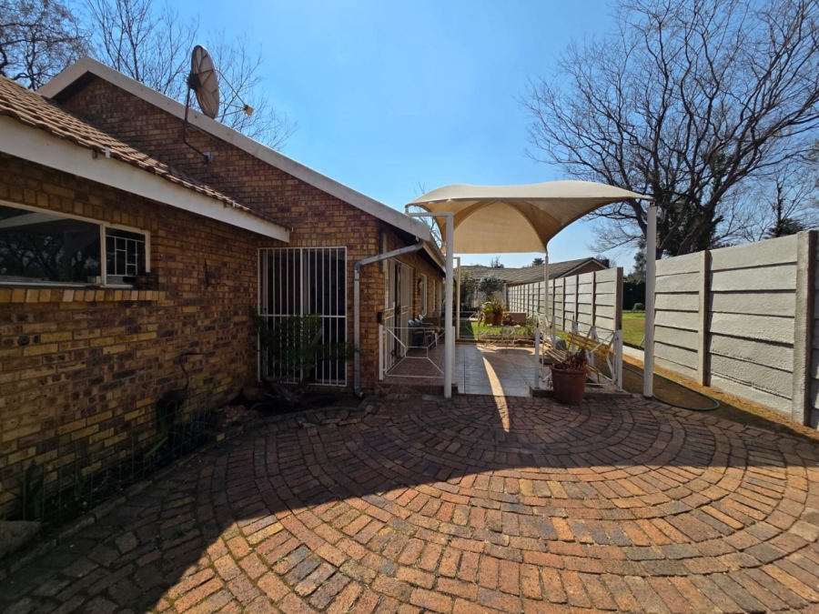2 Bedroom Property for Sale in Ferryvale Gauteng