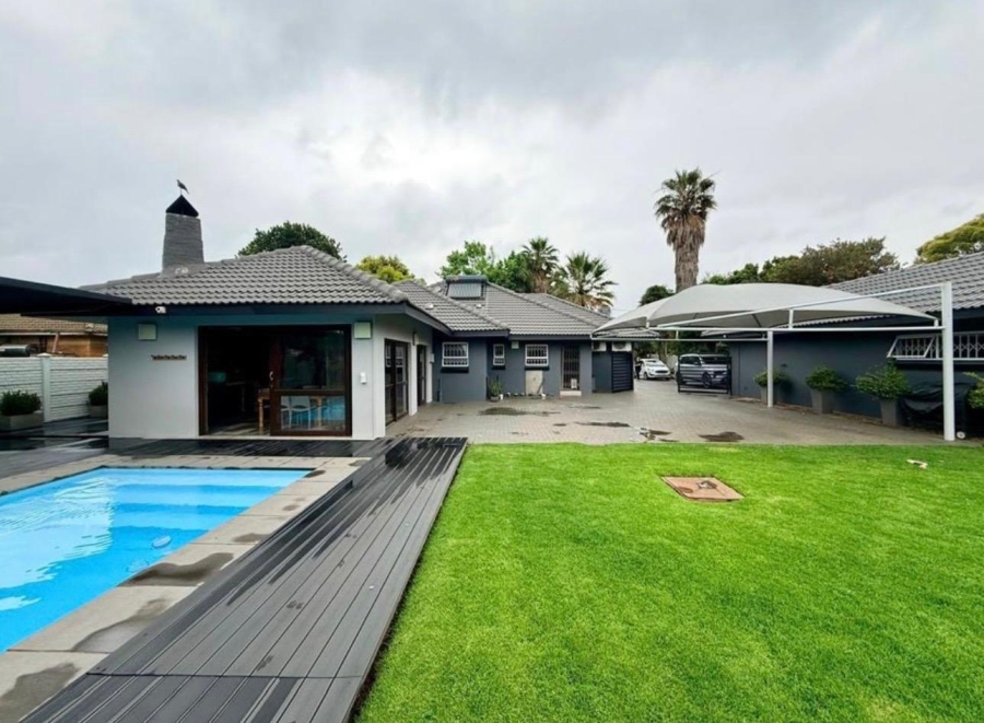 4 Bedroom Property for Sale in Risiville Gauteng
