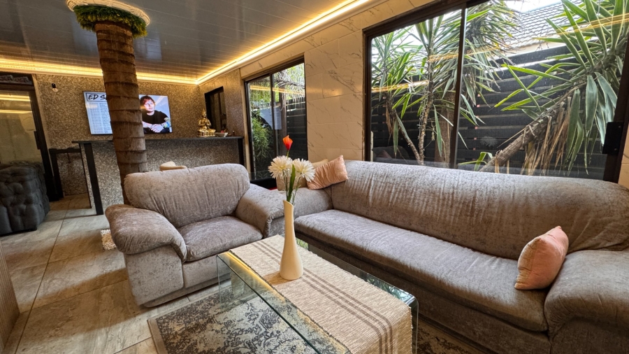 21 Bedroom Property for Sale in Three Rivers Gauteng