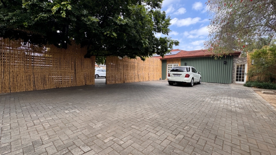 21 Bedroom Property for Sale in Three Rivers Gauteng