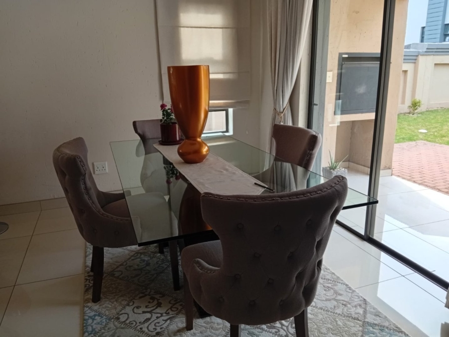 4 Bedroom Property for Sale in Helderwyk Gauteng