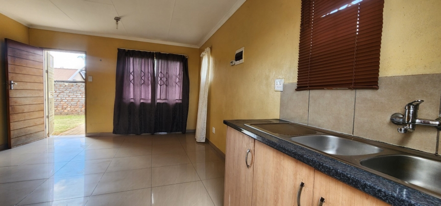 2 Bedroom Property for Sale in Sky City Gauteng