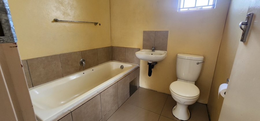 2 Bedroom Property for Sale in Sky City Gauteng