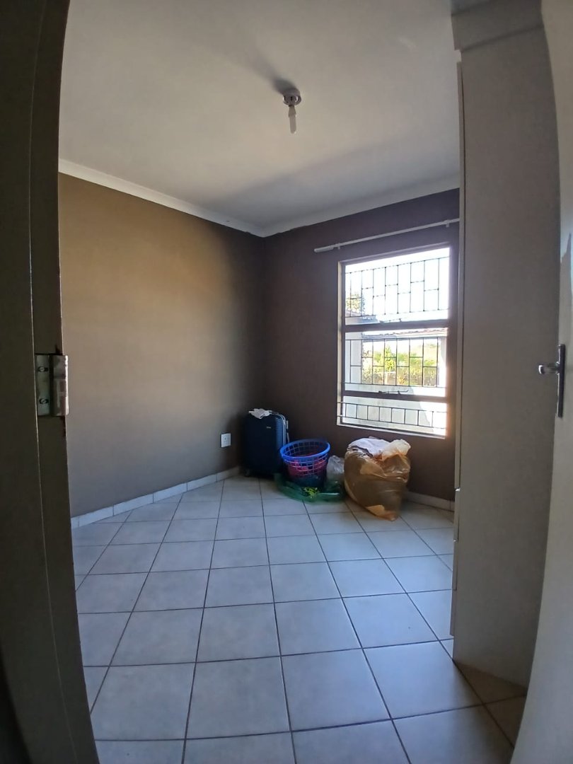 3 Bedroom Property for Sale in Lotus Gardens Gauteng