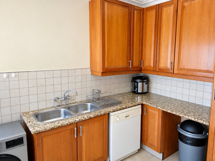 5 Bedroom Property for Sale in Waterkloof Ridge Gauteng