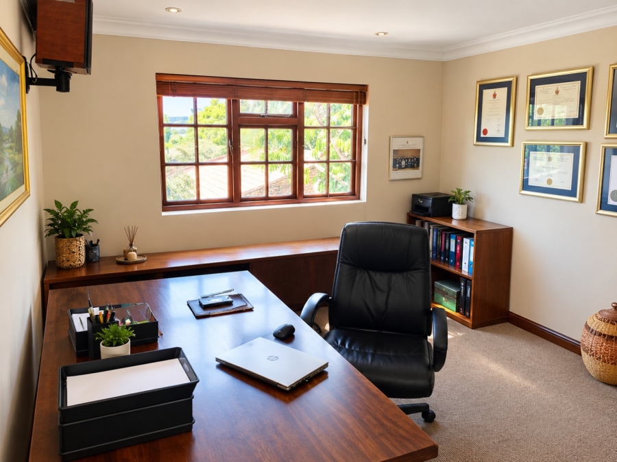 5 Bedroom Property for Sale in Waterkloof Ridge Gauteng