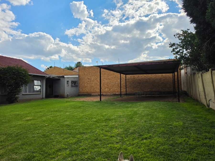 3 Bedroom Property for Sale in Woodmere Gauteng