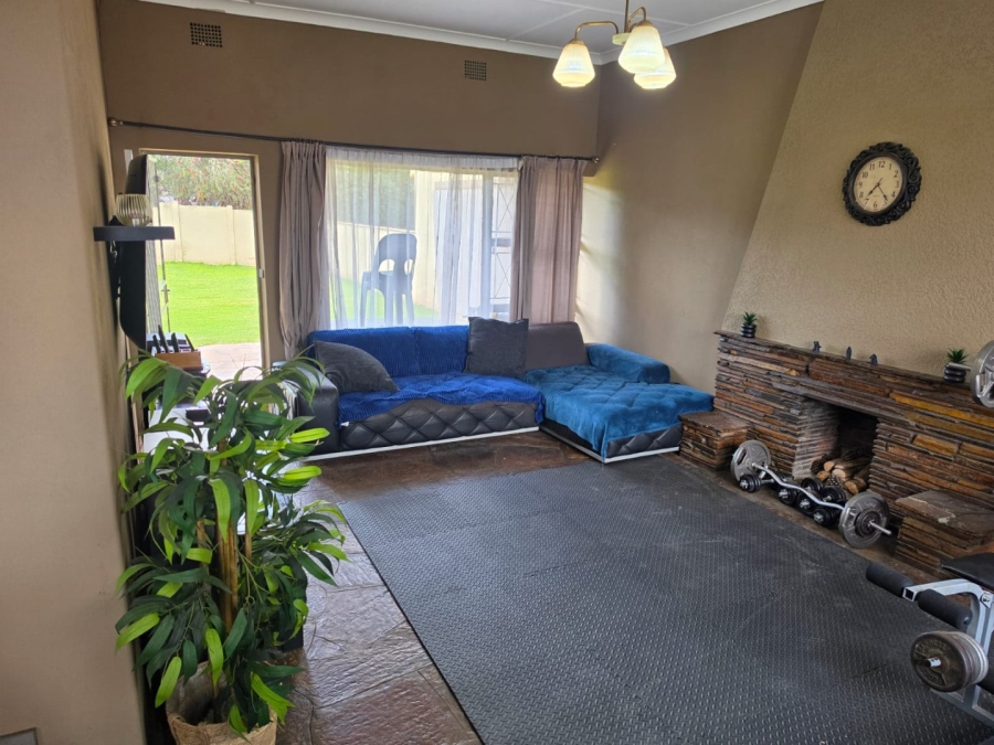 3 Bedroom Property for Sale in Woodmere Gauteng