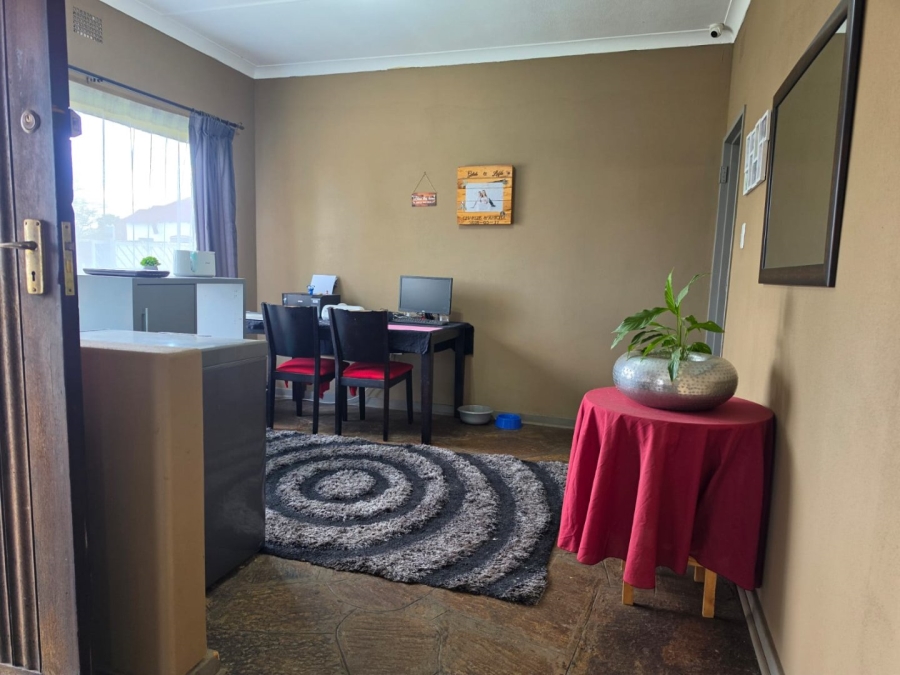 3 Bedroom Property for Sale in Woodmere Gauteng