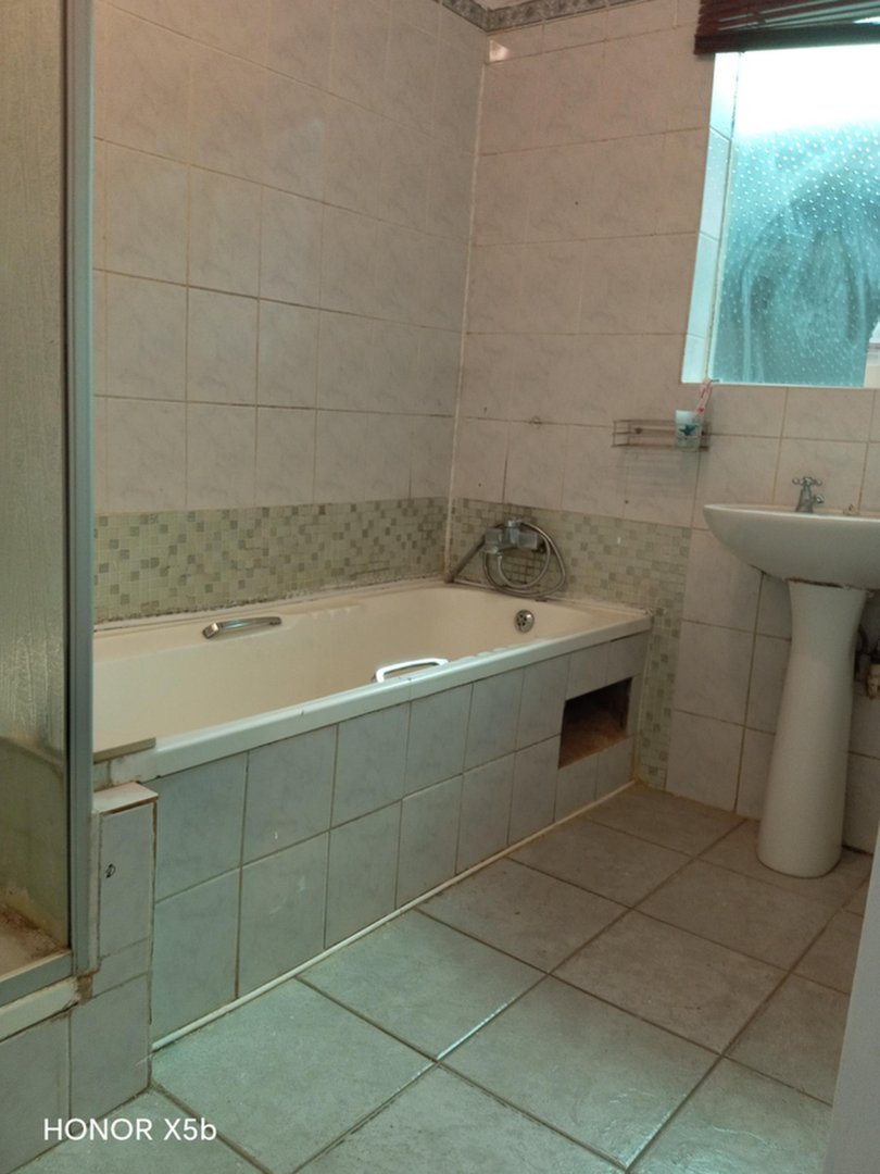 To Let 3 Bedroom Property for Rent in Van Dyk Park Gauteng