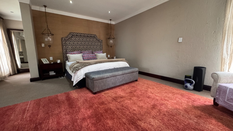 6 Bedroom Property for Sale in Three Rivers East Gauteng