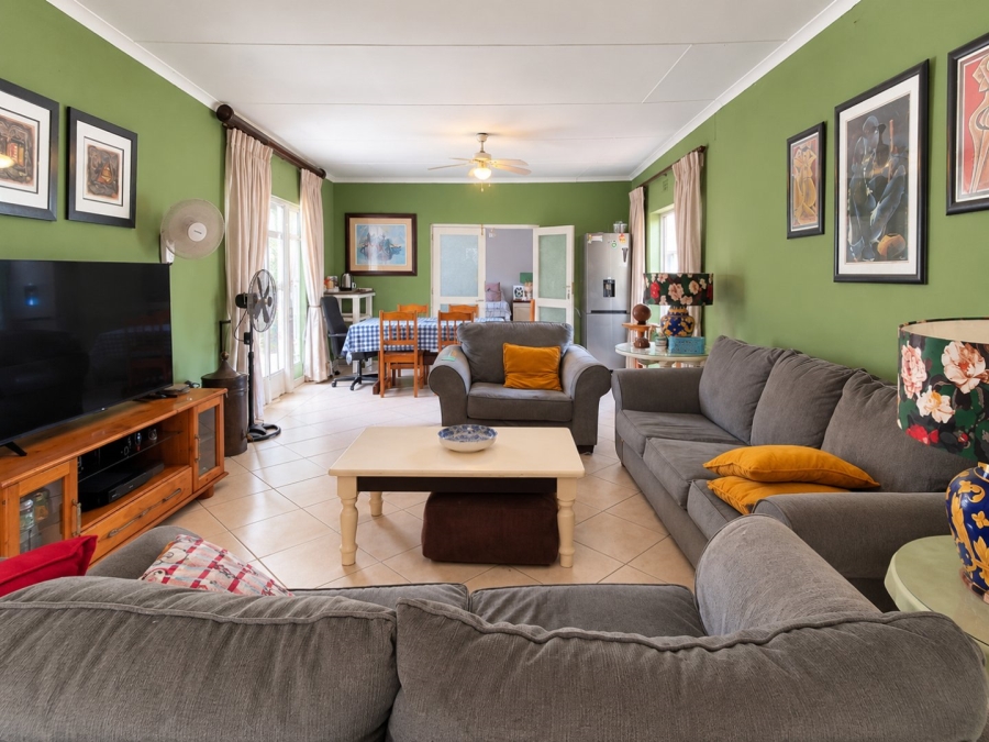 4 Bedroom Property for Sale in Wychwood Gauteng