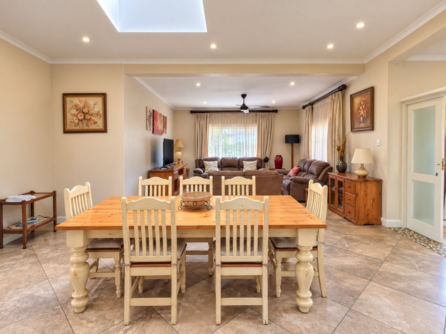 4 Bedroom Property for Sale in Wychwood Gauteng