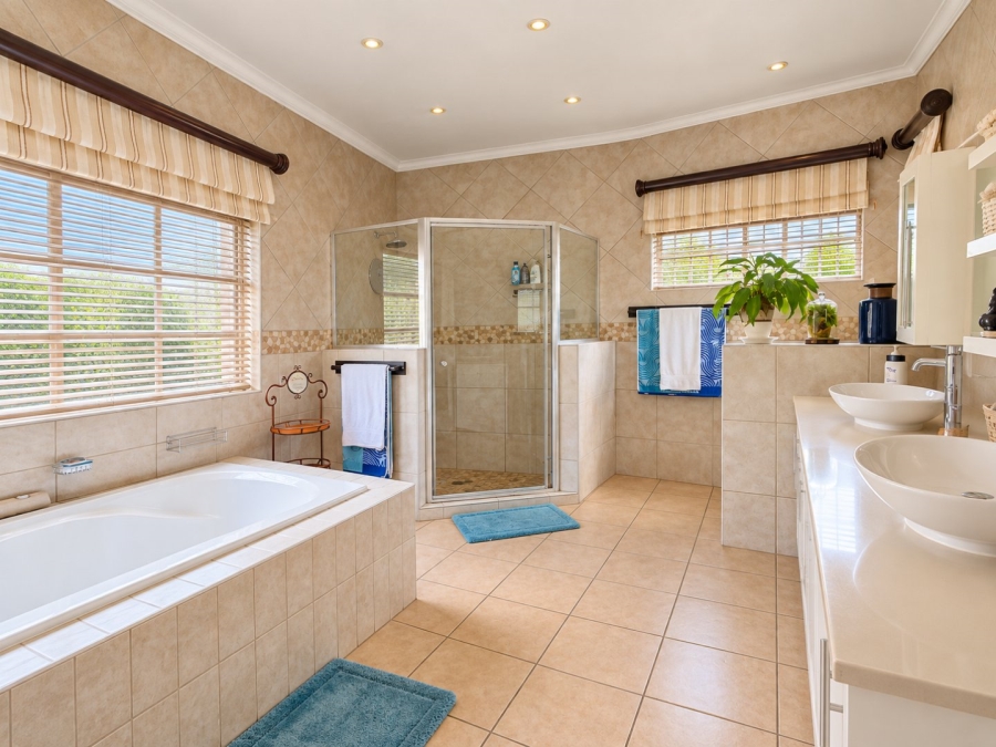 4 Bedroom Property for Sale in Wychwood Gauteng