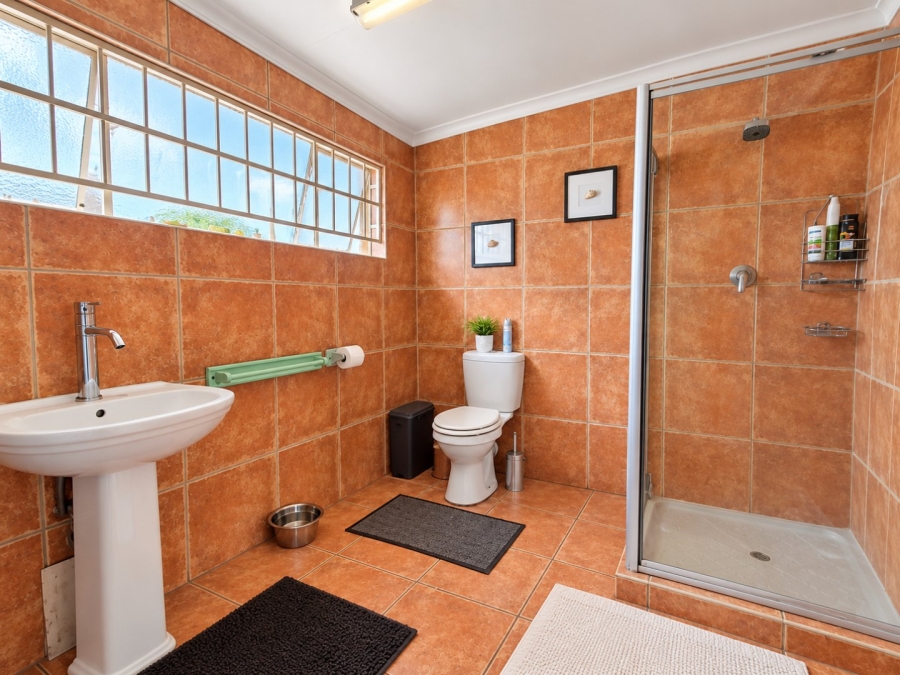 4 Bedroom Property for Sale in Wychwood Gauteng