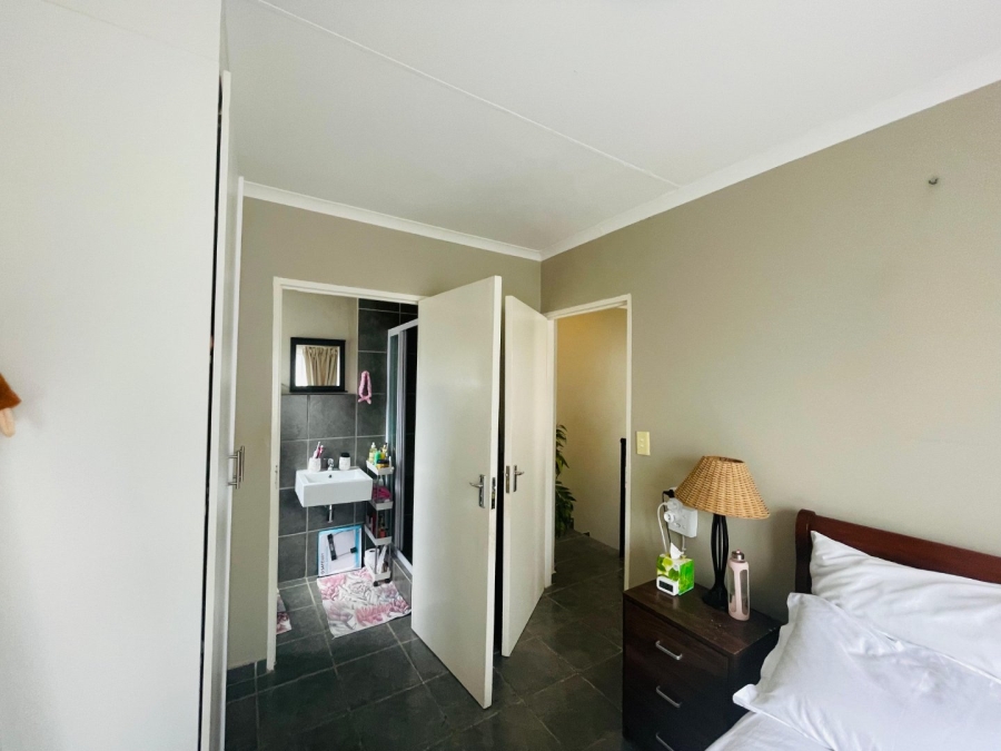 3 Bedroom Property for Sale in Summerset Gauteng