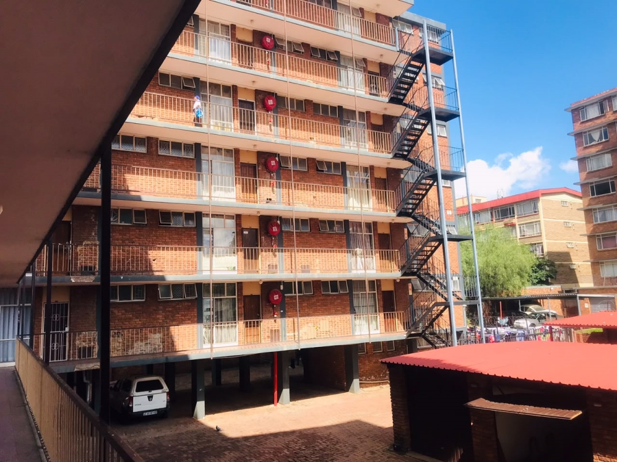 2 Bedroom Property for Sale in Pretoria Gauteng