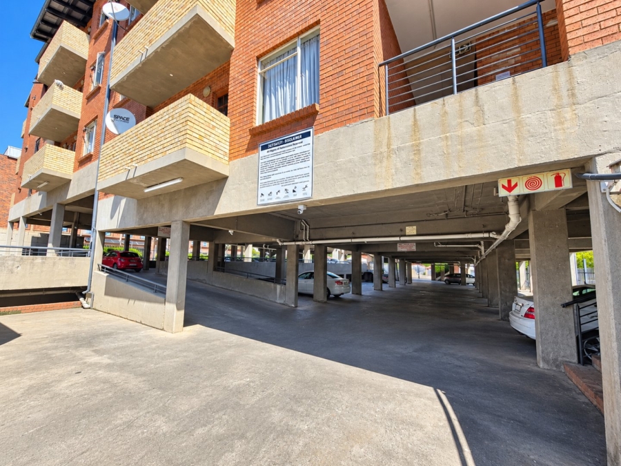 2 Bedroom Property for Sale in Braamfontein Werf Gauteng
