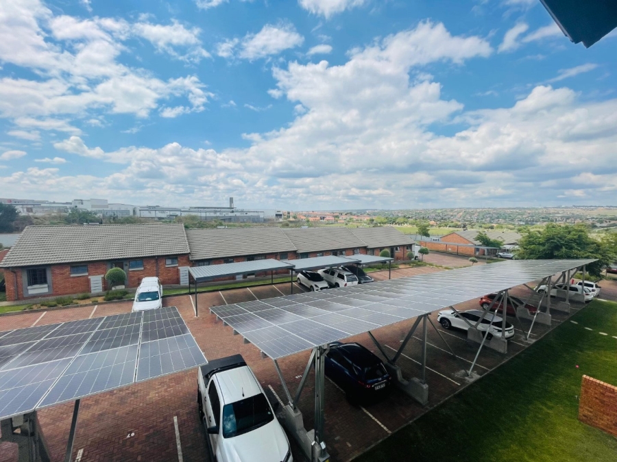 2 Bedroom Property for Sale in Sagewood Gauteng