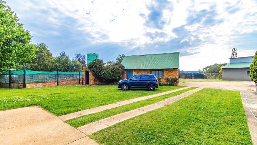 5 Bedroom Property for Sale in Nestpark A H Gauteng