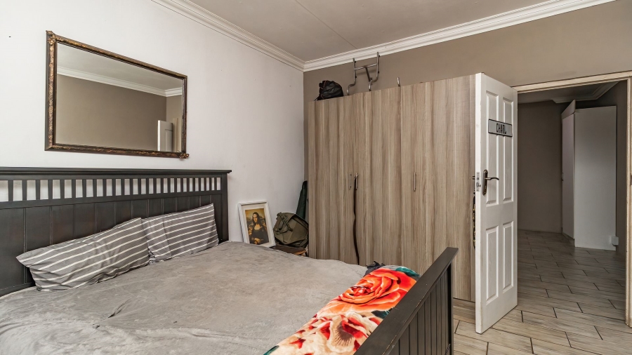 5 Bedroom Property for Sale in Nestpark A H Gauteng