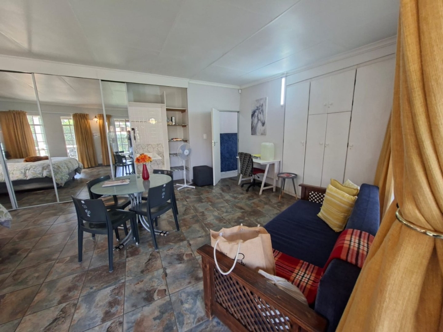 5 Bedroom Property for Sale in The Reeds Gauteng