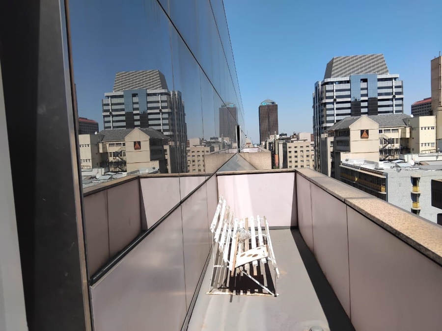 1 Bedroom Property for Sale in Marshalltown Gauteng