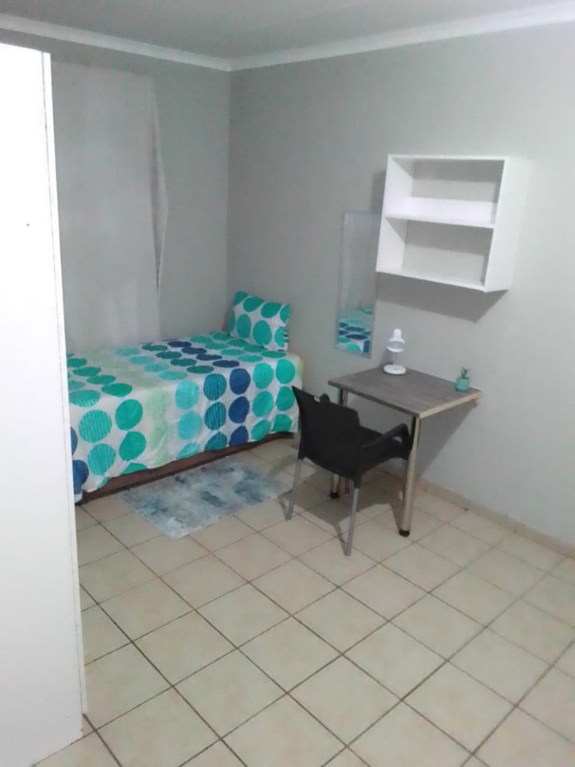 8 Bedroom Property for Sale in Pretoria Gardens Gauteng