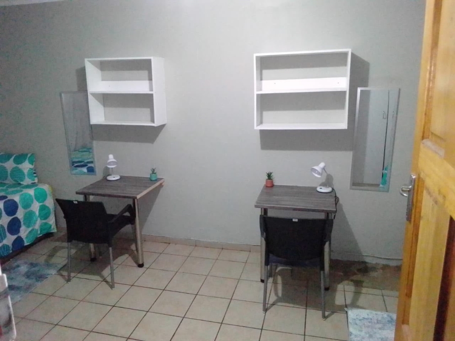 8 Bedroom Property for Sale in Pretoria Gardens Gauteng